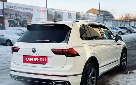 Volkswagen Tiguan II, 2022 год, 2 975 000 рублей, 5 фотография