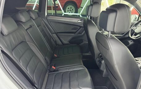 Volkswagen Tiguan II, 2022 год, 2 975 000 рублей, 20 фотография