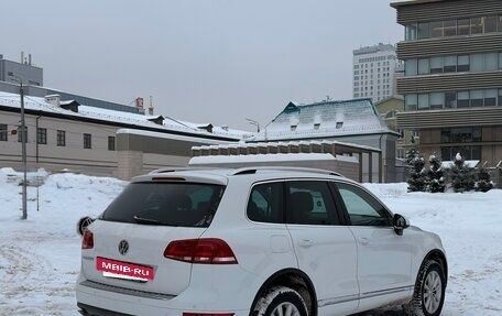 Volkswagen Touareg III, 2013 год, 2 050 000 рублей, 3 фотография