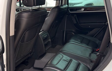 Volkswagen Touareg III, 2013 год, 2 050 000 рублей, 10 фотография