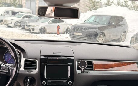 Volkswagen Touareg III, 2013 год, 2 050 000 рублей, 20 фотография