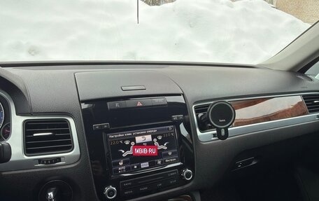 Volkswagen Touareg III, 2013 год, 2 050 000 рублей, 24 фотография