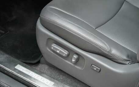 Toyota Land Cruiser Prado 120 рестайлинг, 2003 год, 1 495 000 рублей, 12 фотография