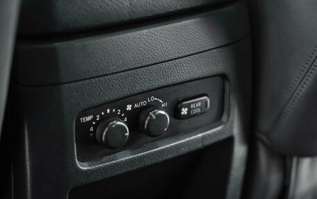 Toyota Land Cruiser Prado 120 рестайлинг, 2003 год, 1 495 000 рублей, 11 фотография