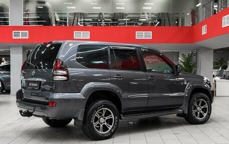 Toyota Land Cruiser Prado 120 рестайлинг, 2003 год, 1 495 000 рублей, 2 фотография