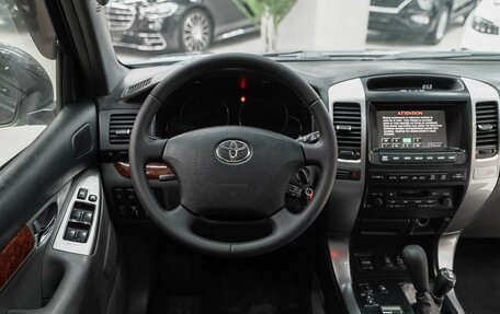 Toyota Land Cruiser Prado 120 рестайлинг, 2003 год, 1 495 000 рублей, 17 фотография