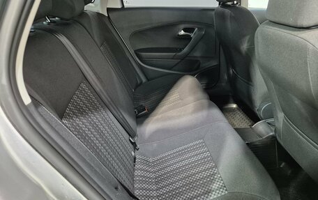 Volkswagen Polo VI (EU Market), 2015 год, 1 055 000 рублей, 14 фотография