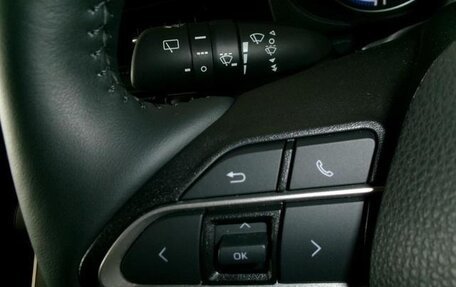 Toyota Voxy, 2022 год, 2 550 000 рублей, 30 фотография