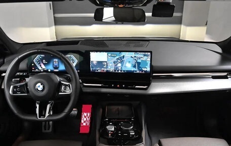 BMW 5 серия, 2023 год, 5 640 000 рублей, 6 фотография