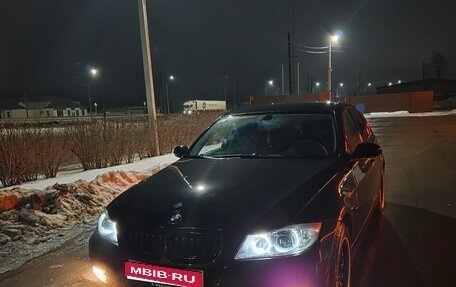 BMW 3 серия, 2008 год, 800 000 рублей, 1 фотография