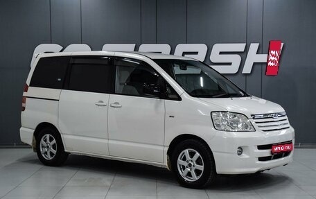 Toyota Noah III, 2003 год, 1 049 000 рублей, 1 фотография