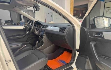 Skoda Rapid II, 2022 год, 1 350 000 рублей, 9 фотография