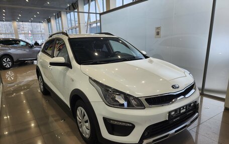 KIA Rio IV, 2018 год, 1 595 000 рублей, 1 фотография