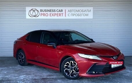 Toyota Camry, 2021 год, 3 300 000 рублей, 3 фотография