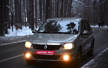 Renault Logan I, 2013 год, 450 000 рублей, 12 фотография
