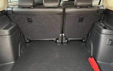 Mitsubishi Outlander III рестайлинг 3, 2022 год, 2 050 000 рублей, 13 фотография