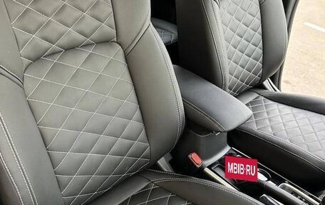 Mitsubishi Outlander III рестайлинг 3, 2022 год, 2 050 000 рублей, 7 фотография