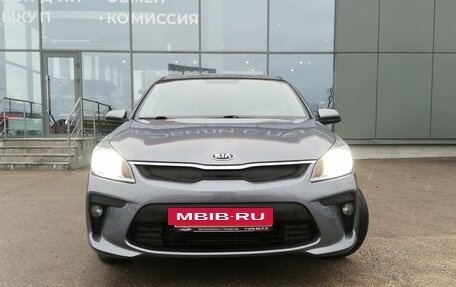KIA Rio IV, 2018 год, 1 559 000 рублей, 2 фотография