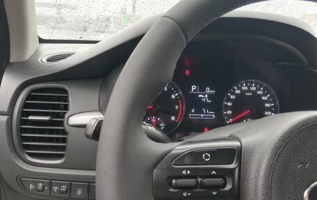 KIA Rio IV, 2018 год, 1 559 000 рублей, 23 фотография