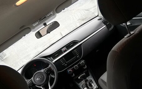 KIA Rio IV, 2018 год, 1 559 000 рублей, 25 фотография