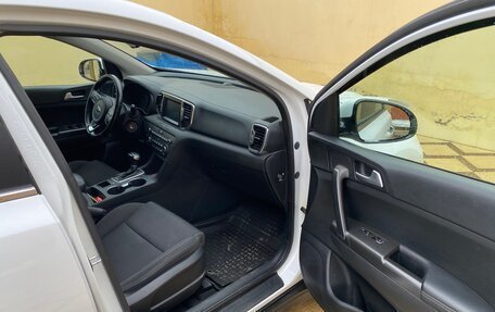 KIA Sportage IV рестайлинг, 2016 год, 1 780 000 рублей, 25 фотография