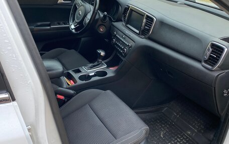 KIA Sportage IV рестайлинг, 2016 год, 1 780 000 рублей, 24 фотография