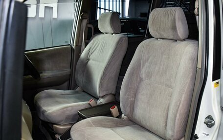 Toyota Noah III, 2003 год, 1 049 000 рублей, 9 фотография