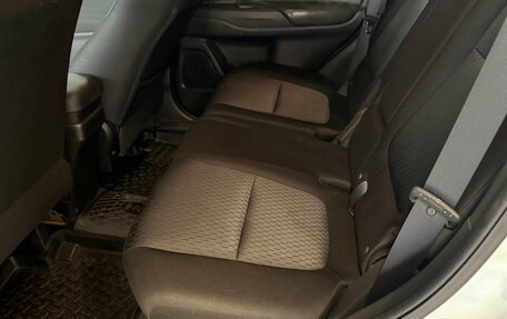 Mitsubishi Outlander III рестайлинг 3, 2014 год, 1 449 000 рублей, 11 фотография