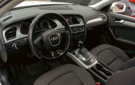 Audi A4, 2011 год, 995 000 рублей, 13 фотография