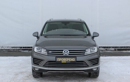 Volkswagen Touareg III, 2017 год, 3 699 000 рублей, 2 фотография
