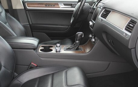 Volkswagen Touareg III, 2017 год, 3 699 000 рублей, 13 фотография