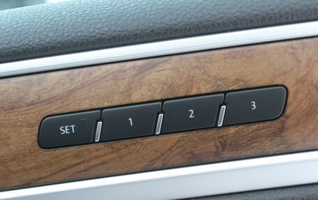 Volkswagen Touareg III, 2017 год, 3 699 000 рублей, 28 фотография