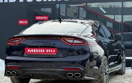 KIA Stinger I, 2018 год, 2 200 000 рублей, 11 фотография