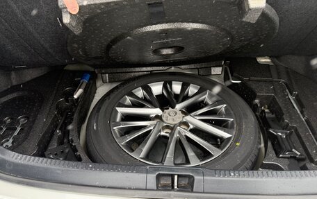 Toyota Camry, 2016 год, 2 450 000 рублей, 11 фотография