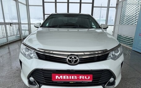 Toyota Camry, 2016 год, 2 450 000 рублей, 3 фотография