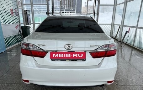 Toyota Camry, 2016 год, 2 450 000 рублей, 4 фотография