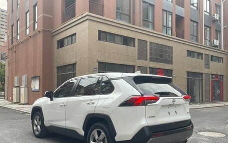 Toyota RAV4, 2023 год, 3 500 333 рублей, 4 фотография