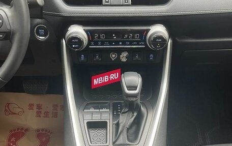 Toyota RAV4, 2023 год, 3 500 333 рублей, 12 фотография