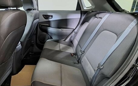 Hyundai Kona I, 2018 год, 1 929 000 рублей, 15 фотография