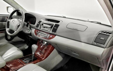 Toyota Camry V40, 2004 год, 770 000 рублей, 11 фотография