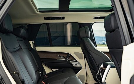 Land Rover Range Rover IV рестайлинг, 2025 год, 16 750 000 рублей, 13 фотография