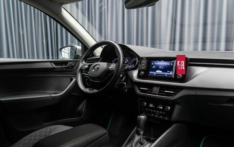 Skoda Rapid II, 2021 год, 1 869 000 рублей, 10 фотография