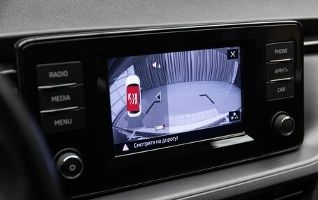 Skoda Rapid II, 2021 год, 1 869 000 рублей, 17 фотография