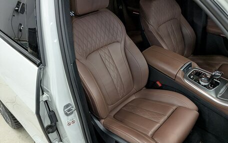 BMW X5, 2020 год, 7 400 000 рублей, 21 фотография