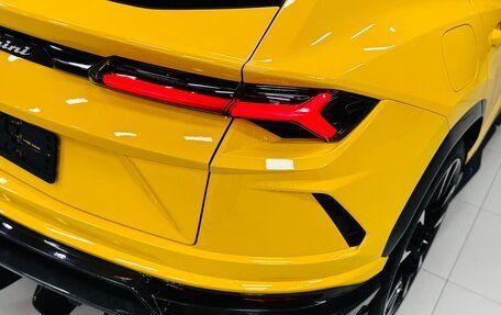 Lamborghini Urus I, 2022 год, 28 800 000 рублей, 17 фотография