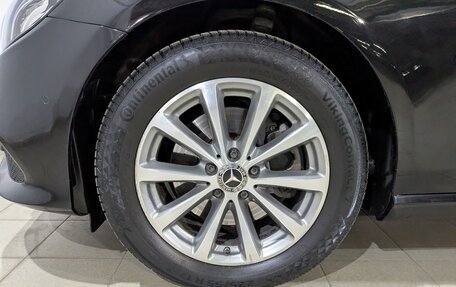 Mercedes-Benz E-Класс, 2019 год, 3 850 000 рублей, 6 фотография