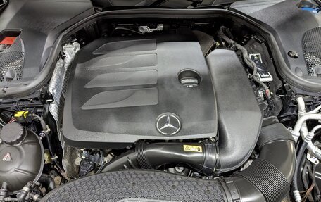 Mercedes-Benz E-Класс, 2019 год, 3 850 000 рублей, 5 фотография