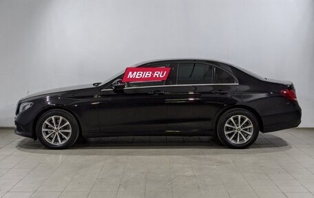 Mercedes-Benz E-Класс, 2019 год, 3 850 000 рублей, 7 фотография