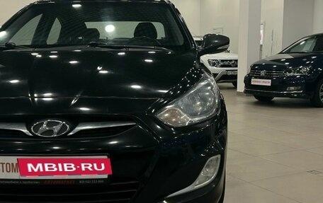 Hyundai Solaris II рестайлинг, 2012 год, 800 000 рублей, 20 фотография