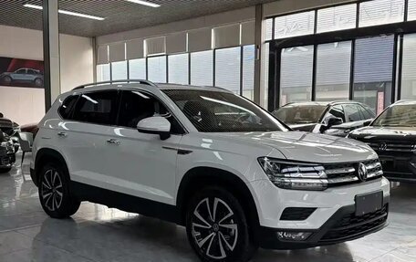 Volkswagen Tharu, 2022 год, 1 780 000 рублей, 1 фотография